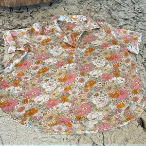 Olivaceuos Floral Top